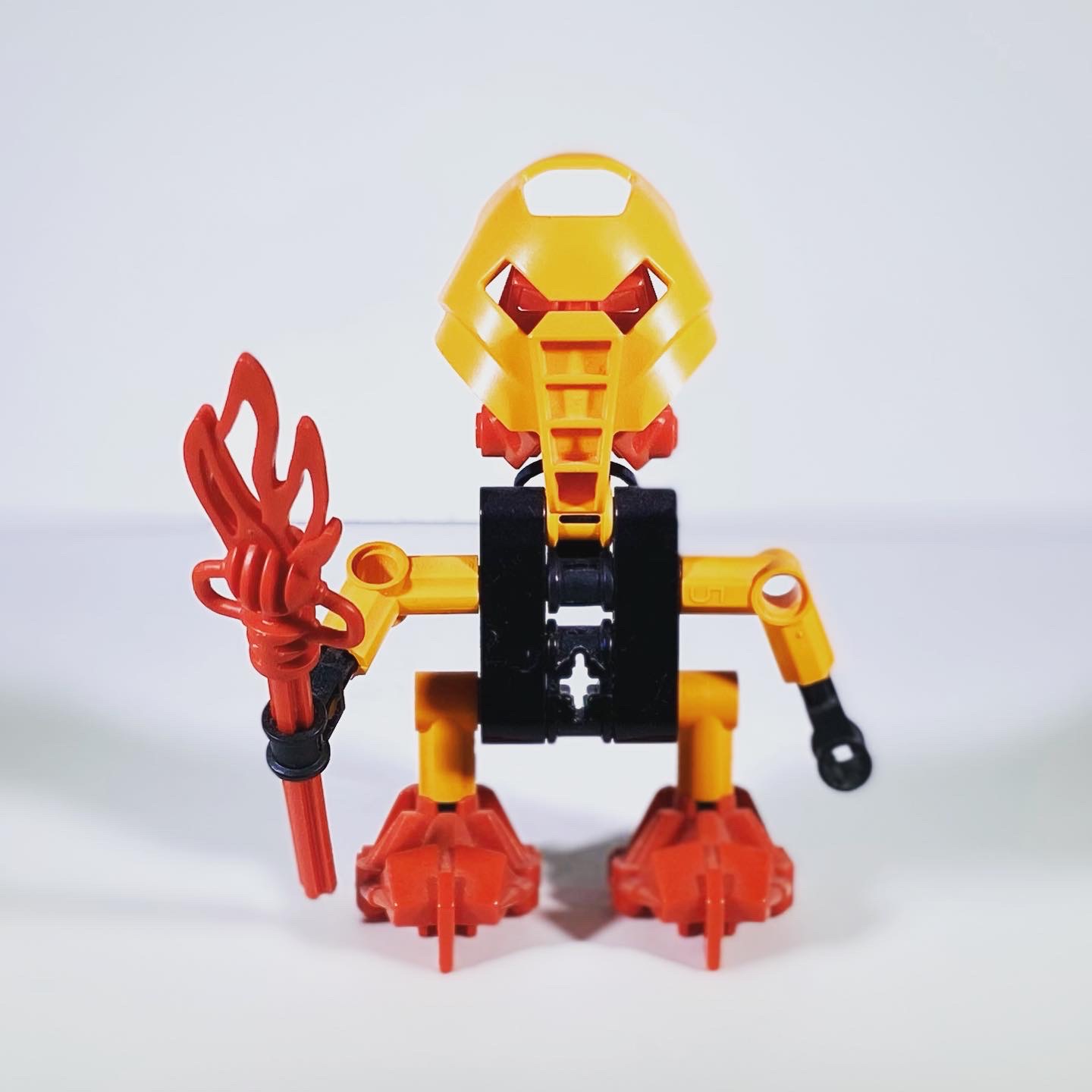 8540 - Vakama
